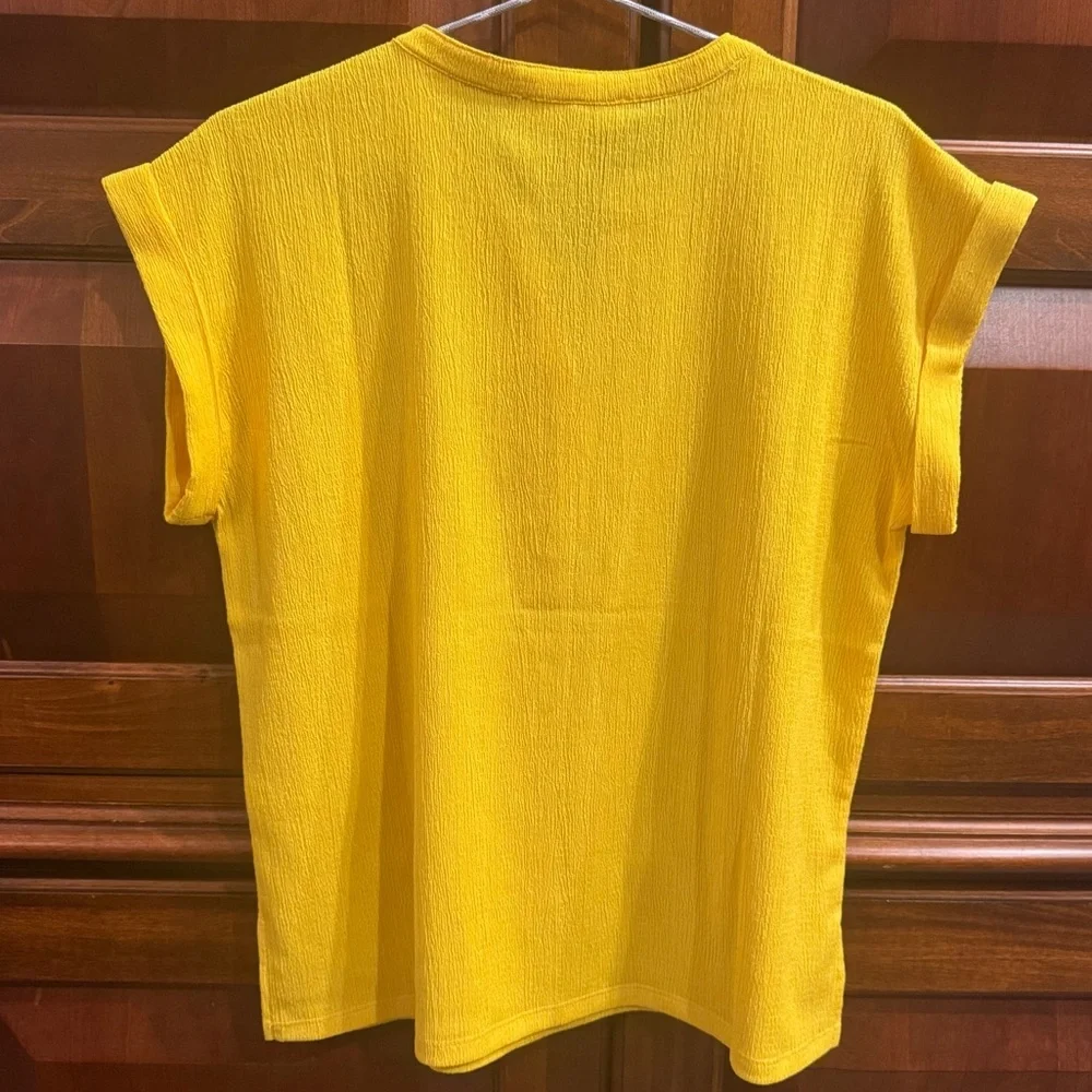 NWT Michael Kors Bright Dandelion Crinkled Fabric Blouse Size S / P